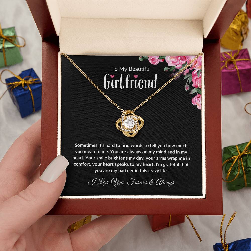 To My Beautiful Girlfriend (Love Knot Necklace)
